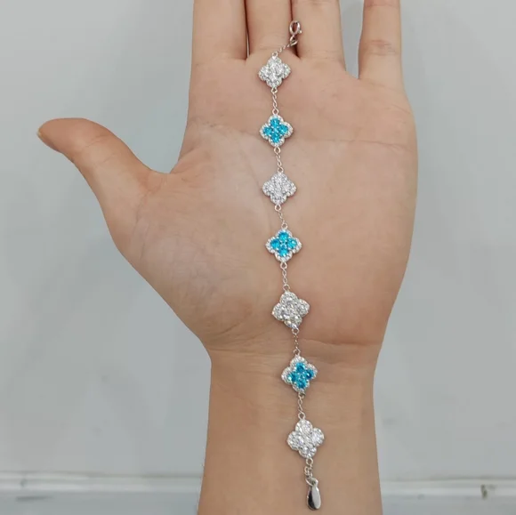 18k white gold baby blue diamond bracelet - Picture 7 of 10